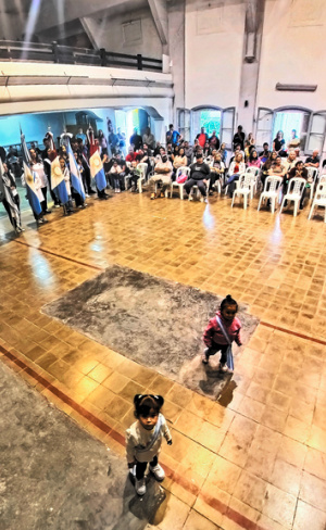 Malvinas: sentido homenaje de Villa Giardino a sus veteranos