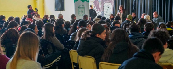 Valle Hermoso busca su identidad: se abrió el concurso para diseñar la bandera de la localidad