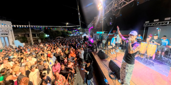 Huerta Grande vivió una noche mágica con sus tradicionales carnavales