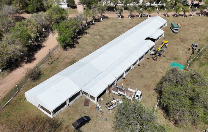 Patronales de Villa Giardino: preparativos y montajes de la fiesta