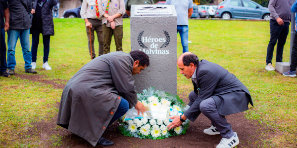 Valle Hermoso inauguró un espacio de memoria en homenaje a los héroes de Malvinas