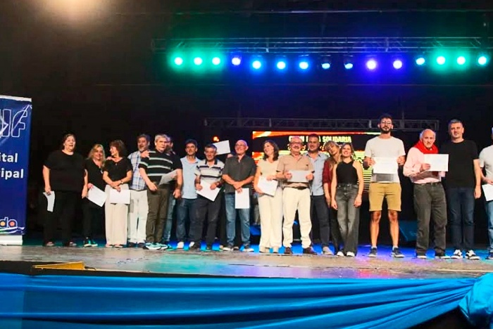 Éxito rotundo en la Peña Solidaria “Juntos por el Hospital” de La Falda