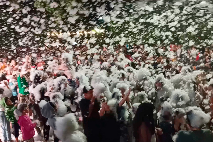 Villa Giardino: el verano cerró con una gran Fiesta de la Espuma