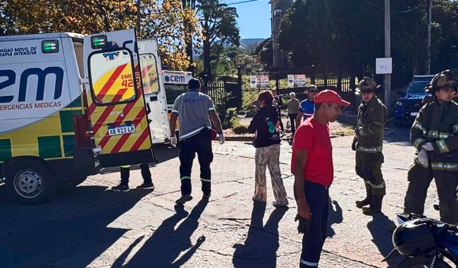  La Falda: una motociclista resultó herida tras un choque en Maipú y Kennedy