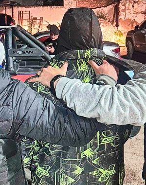 Cae en Capilla del Monte un narco que usaba un lavadero como fachada 
