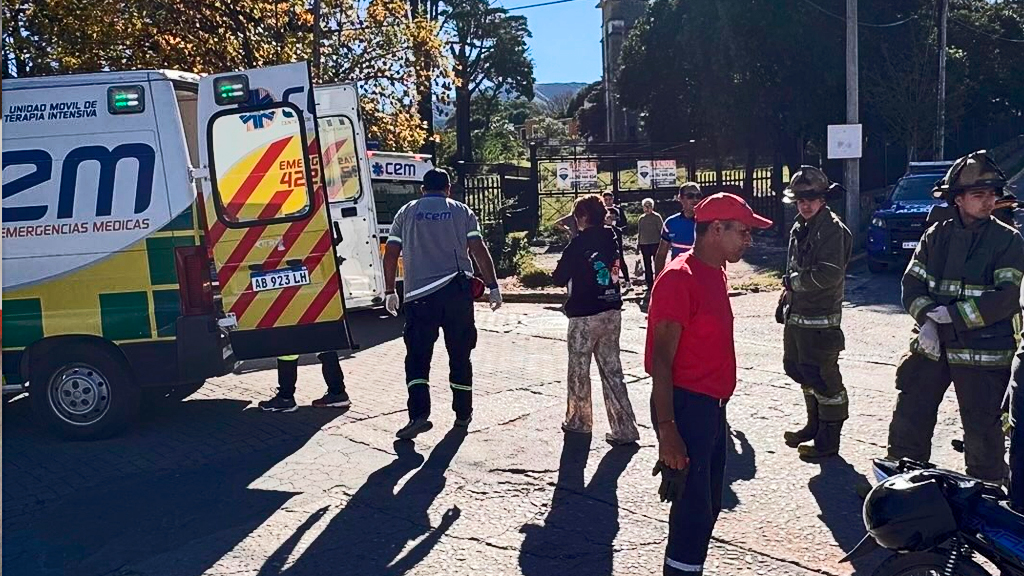  La Falda: una motociclista resultó herida tras un choque en Maipú y Kennedy