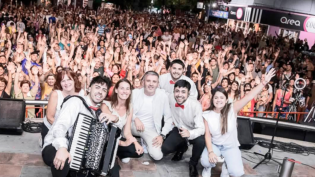 Los Palmae en el ciclo “La Falda Bajo las Estrellas”