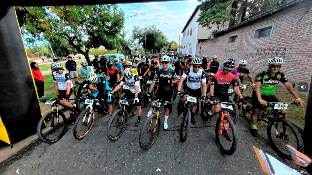 Marina Arce y Joaquin Reyes fueron los ganadores de Bike Race 2025