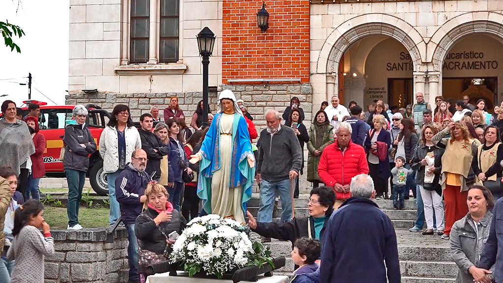 La Falda: procesión y misa en honor de la Inmaculada Concepción 