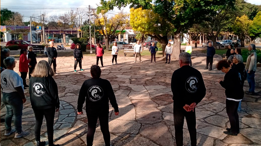 La Falda y Villa Giardino celebraron el Día Internacional del Tai Chi 