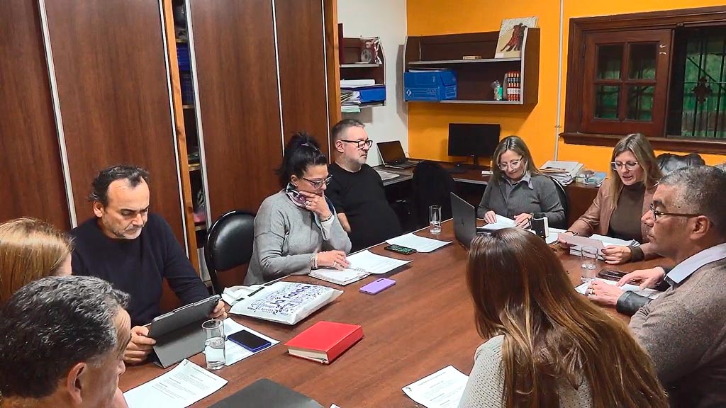 Concejo Deliberante La Falda: sesión del 27 de agosto