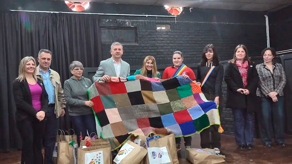 La Falda: acto en conmemoración al Día de la Independencia Argentina