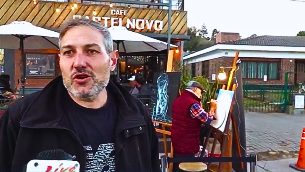 Fin de semana de Café flores, arte y música en Villa Giardino