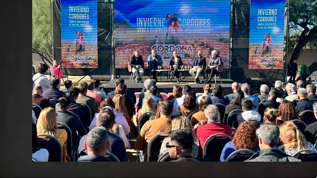 Huerta participó del lanzamiento de temporada invernal de Córdoba