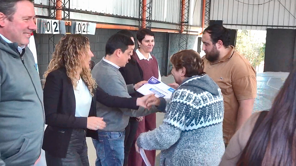 Huerta Grande: ayuda social a vecinos y emprendedores