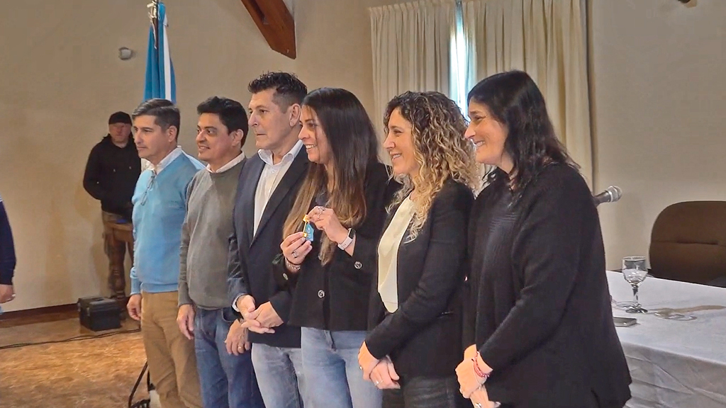 Villa Giardino: entrega a beneficiarios de líneas de créditos sociales