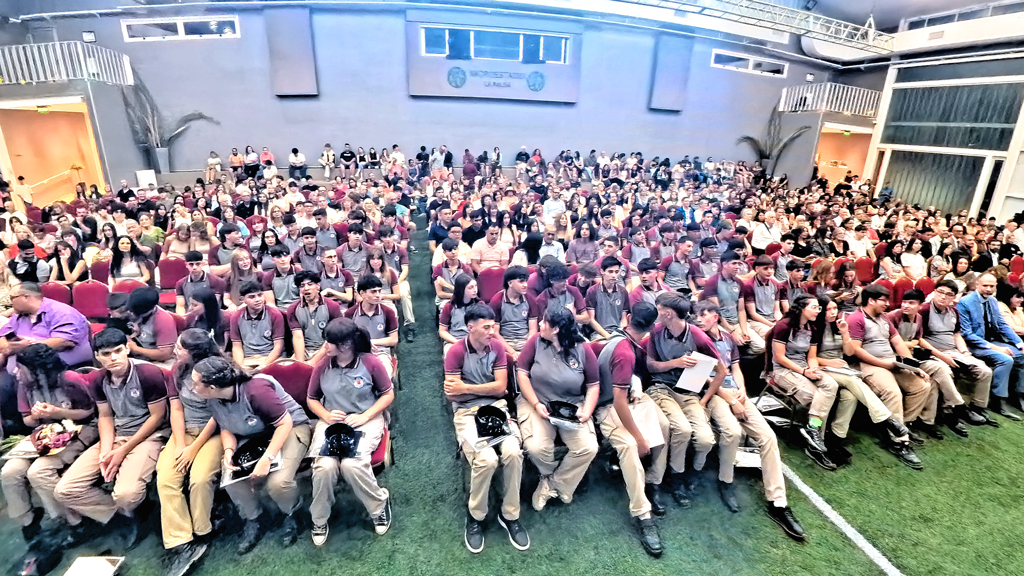 Egresados 2025: El Instituto Técnico de La Falda celebró el acto de las tres especialidades