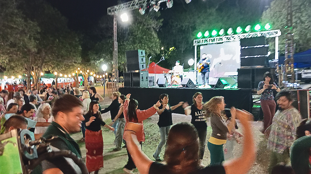 La Falda bajo Las Estrellas: viernes de folclore en el Descanso Edén