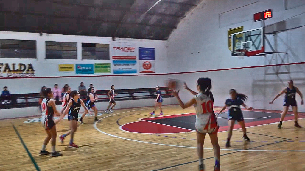 Básquet de Punilla:Primera femenino entre C.A.L.F. y Universitario de Cosquín