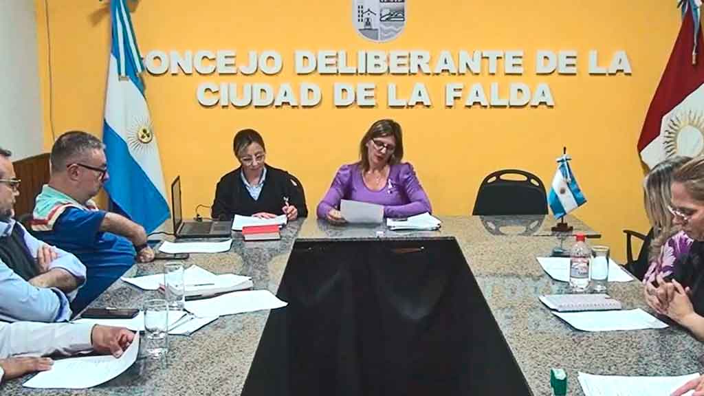 Concejo Deliberante La Falda: sesión del 02 de octubre de 2024