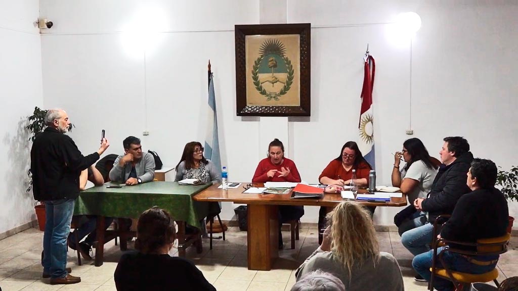 Tensiones en Concejo de Huerta ante efectivización laboral