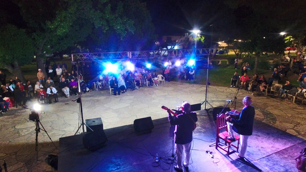 Noche de Tango y Folklore en la semana de la cultura en Giardino