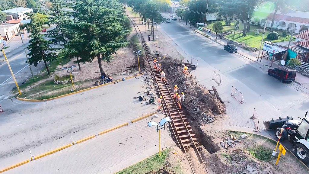 Huerta Grande atribuye a Trenes Argentinos demora en paso a nivel