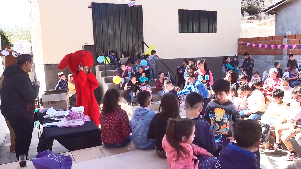 Festejo de la niñez en iglesia cristiana de Río Grande