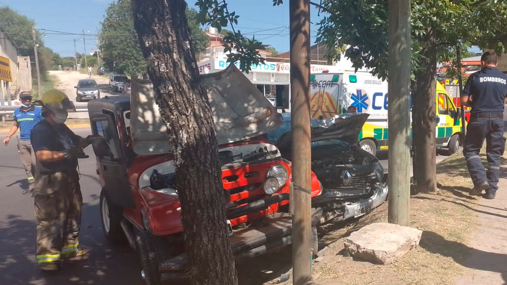 Güemes y Av. Buenos Aires: accidente en punto crítico de La Falda