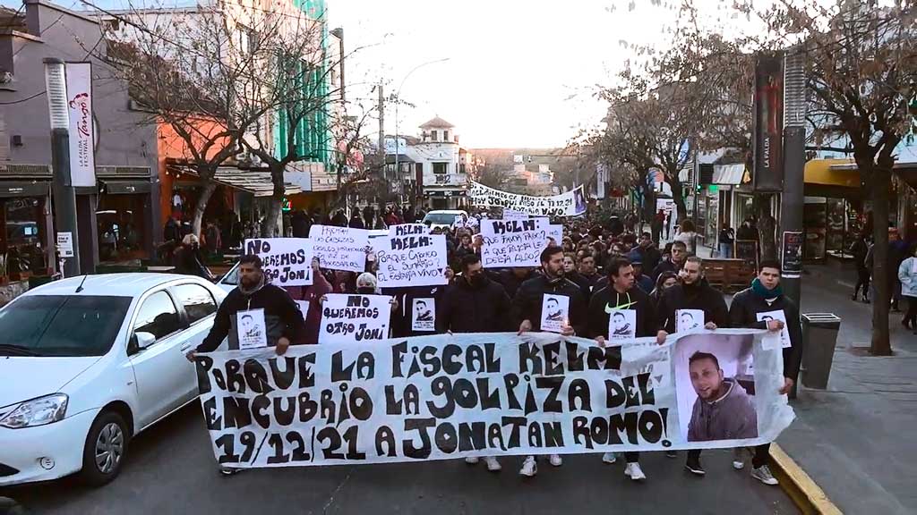 La Falda: marcha pacífica pidiendo justicia por Jony Romo