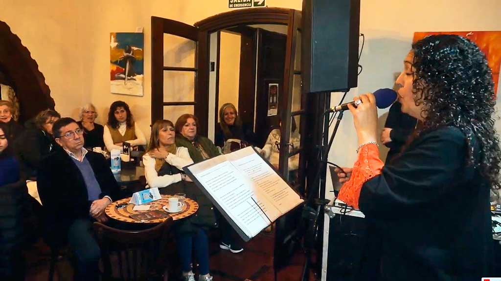 Tango Café: Marisa Santo y Cantores San Nicolás en Isolina