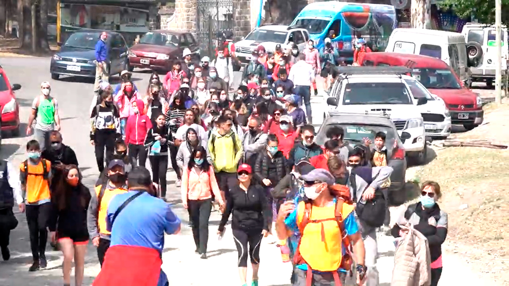 Agencia Córdoba Turismo inició mes del senderismo desde La Falda