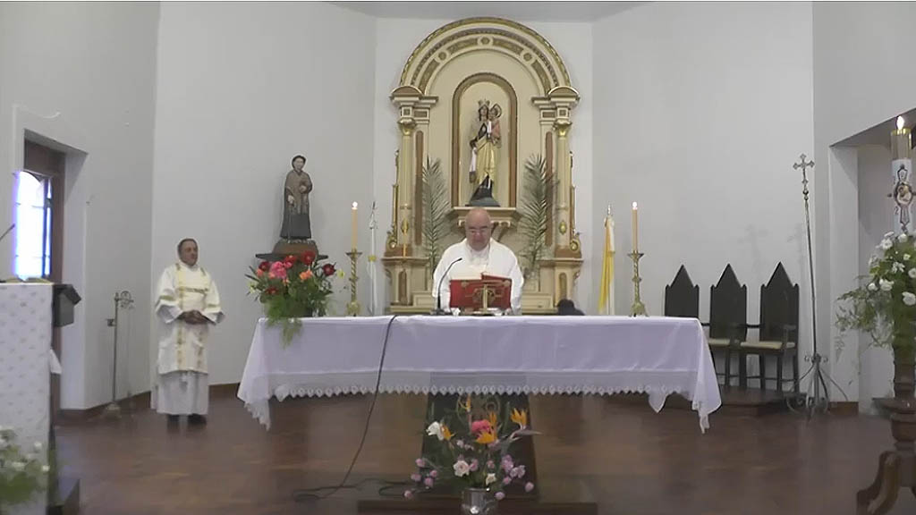 Misa de Pascuas en parroquia Ntra Sra del Carmen en La Cumbre