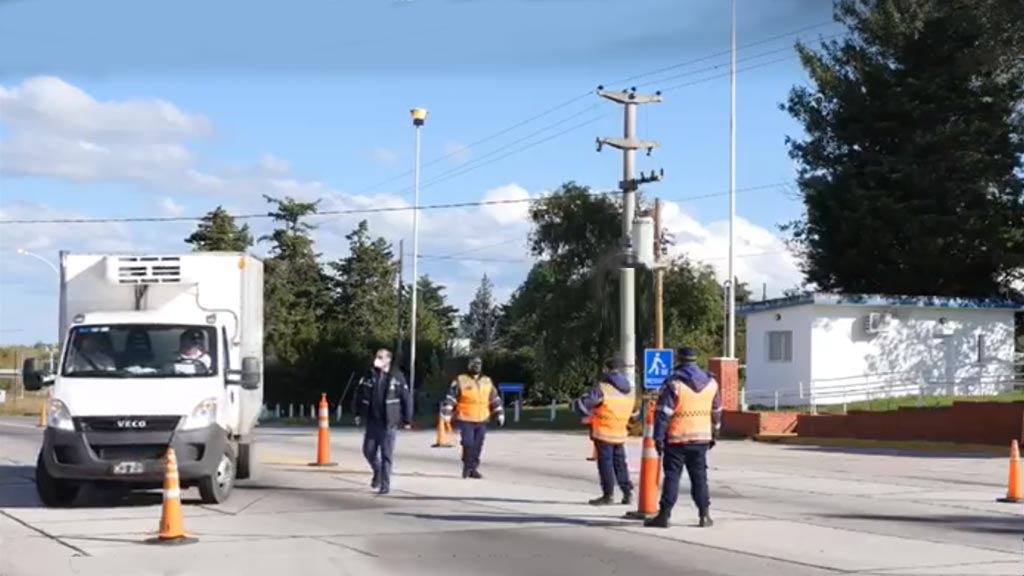 Puesto de control nacional en el ex-peaje de Giardino