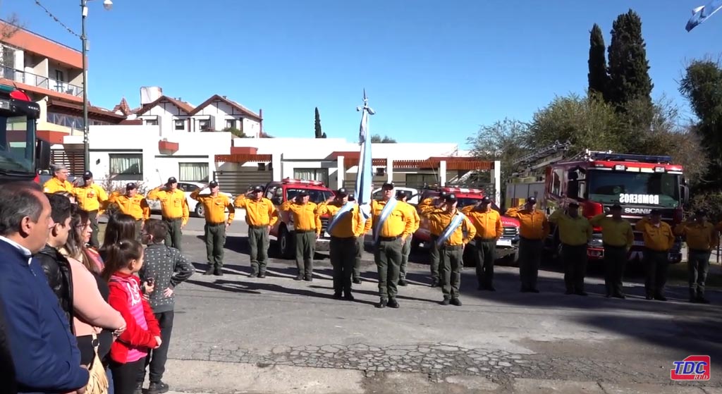 Acto protocolar del día del Bombero Voluntario en el cuartel Gral San Martín