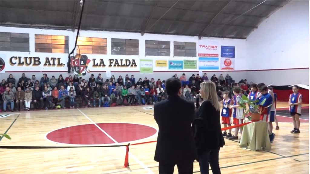 Basquet faldense: El C.A.L.F. concretó el sueño del piso flotante