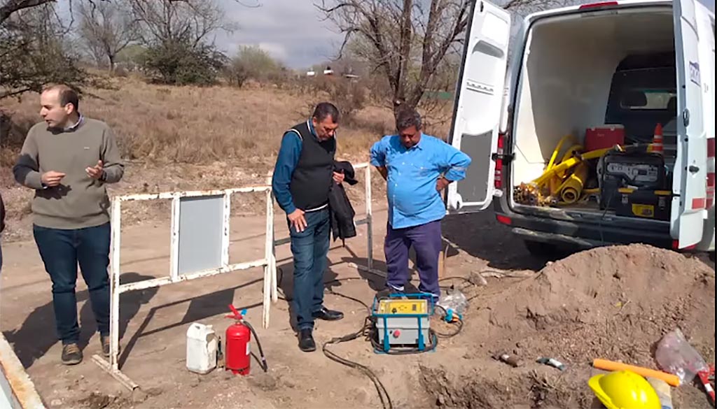 Gas natural para la escuela Esteban Echeverría de Villa Giardino