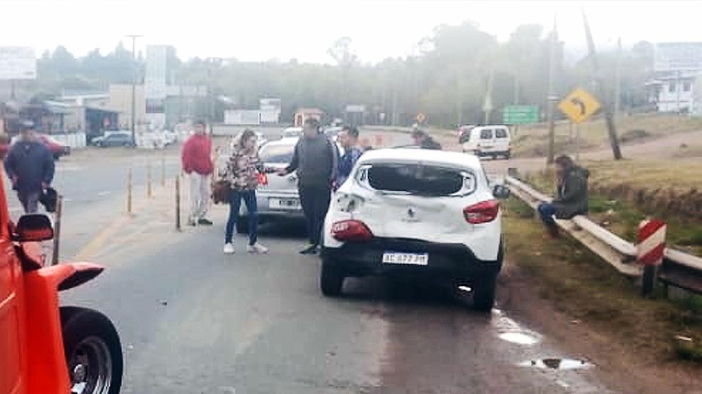 Huerta Grande: Triple colisión en acceso norte sin heridos