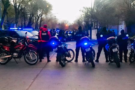 pol-10-090622-art-tdcred