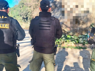 Valle Hermoso: trasladan a dos menores tras allanamientos por un robo domiciliario