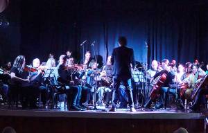 Villa Giardino: concierto de la orquesta juvenil municipal
