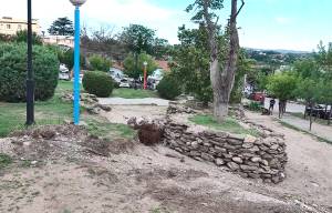 Preocupación de centro vecinal por obras inconclusas en plaza San Martín 